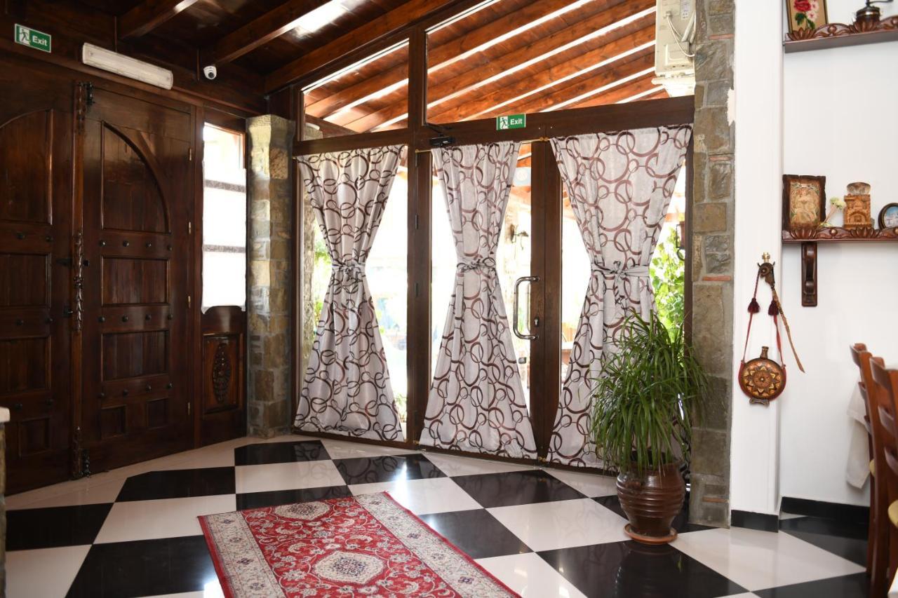 Hotel Kaceli Berat Exterior foto